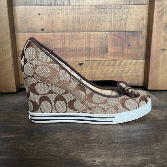 Coach Wedge Women’s shoe size 8m. - Picture 7 of 12